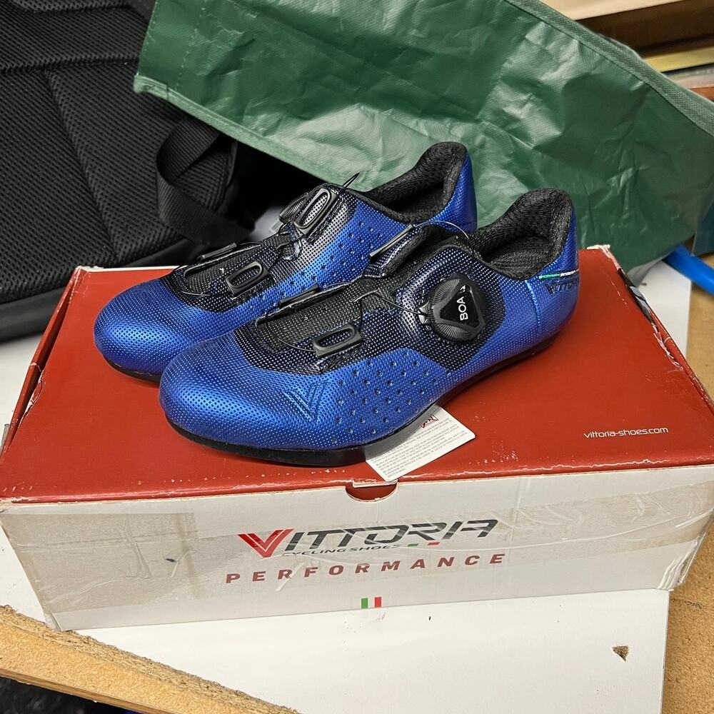 NEW VITTORIA unisex alise performance road cycling shoes in blue/black EU 32